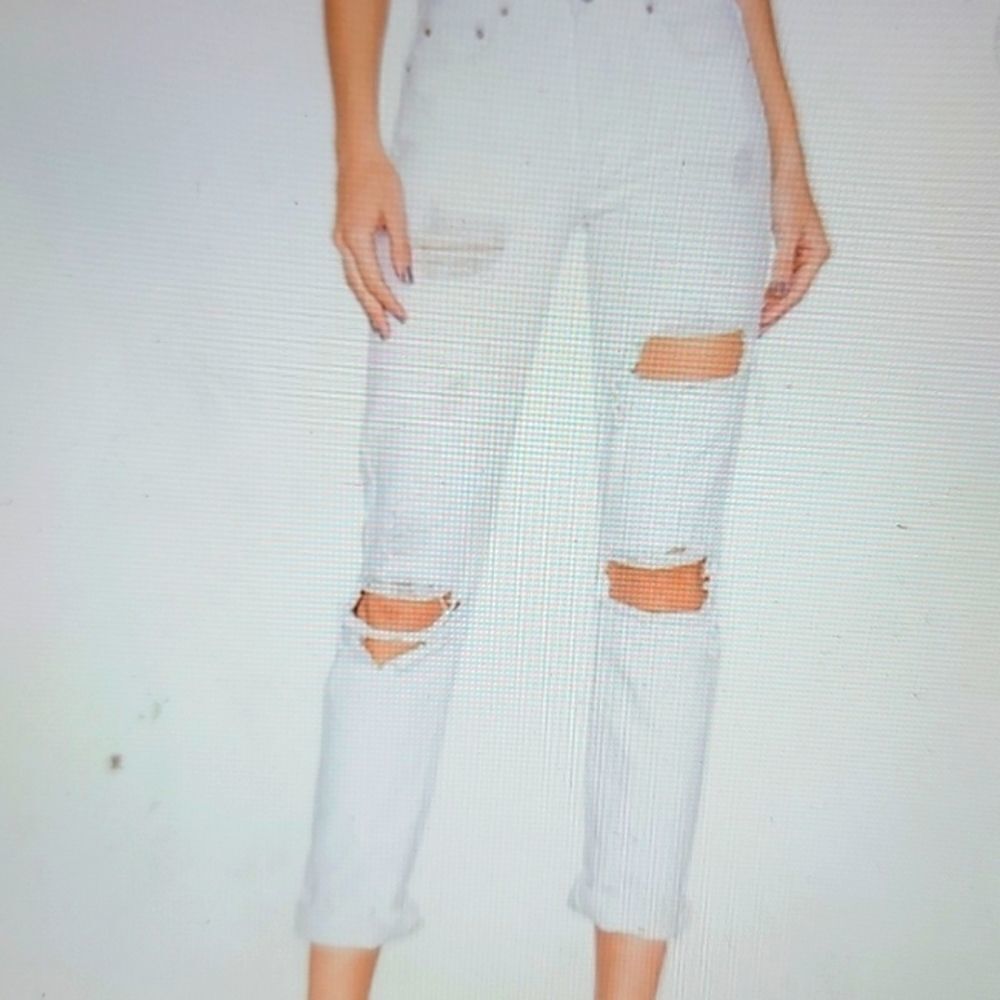 REVOLVE GRLFRND Karolina  white destroyed jeans‎ size 30
